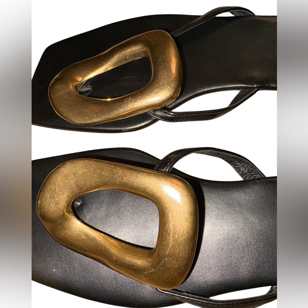 Jeffrey Campbell Linque Sandals Black Gold Statement Buckle Square Toe size 9 - Picture 4 of 7